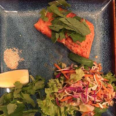 Saigon Van Grill Bar