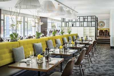 Eight Restaurant At Cordis, Auckland