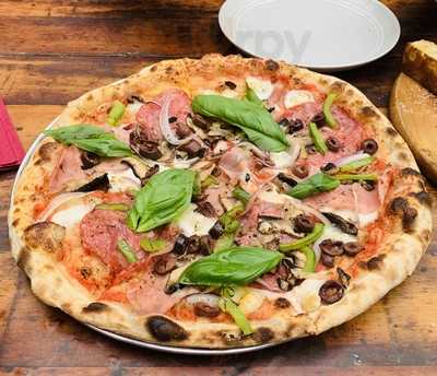 Heaven Woodfire Pizza