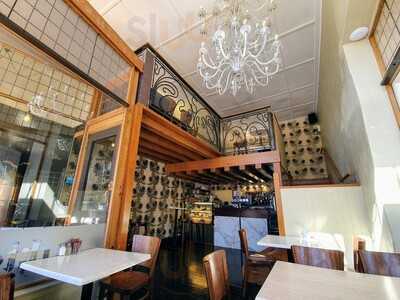 Thistle Bar And Cafe