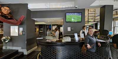 The Backbencher Gastropub