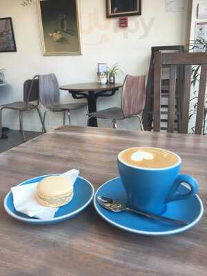 Black & White Coffee Cartel