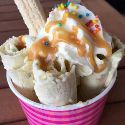 Frozen Rolled Ice Cream