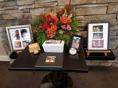 Oneforty Bar & Eatery