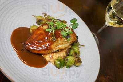 Equinox Restaurant & Bar