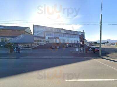 Equinox Restaurant & Bar