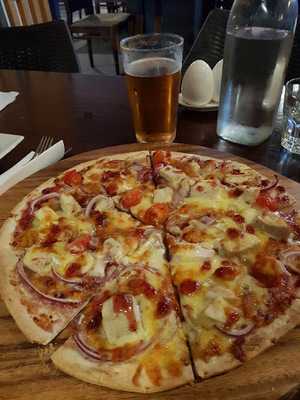 Gre3n Superfood & Juice Bar