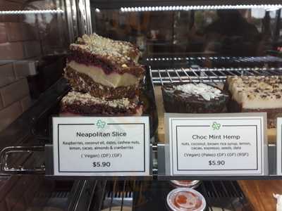 Gre3n Superfood & Juice Bar