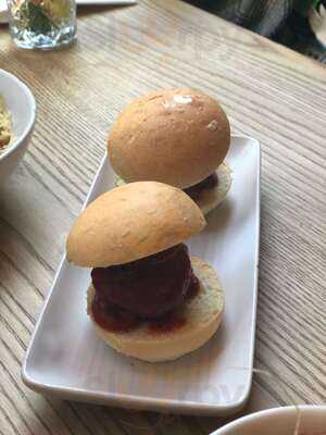 Bedford Soda & Liquor