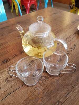 Mudan Tearoom & Eatery