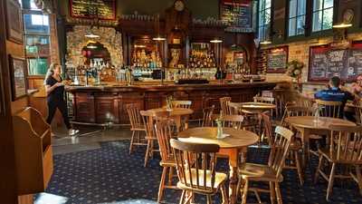 Galbraith's Alehouse