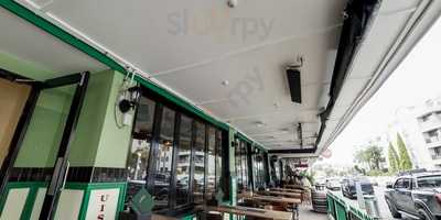 Florrie Mcgreals Irish Pub