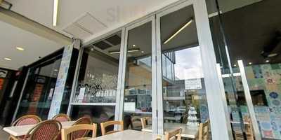 Breakers Restaurant Hamilton