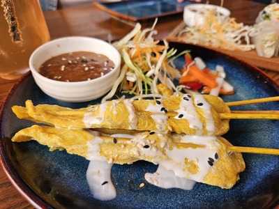 Nom Nom Kitchen Strowen