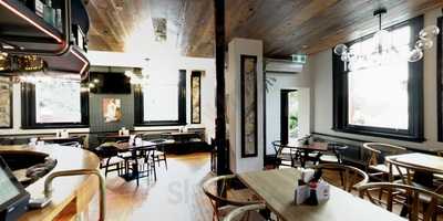 Clarence Tauranga Restaurant