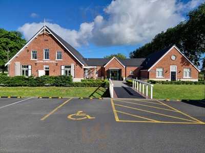 Zenders Cafe And Venue