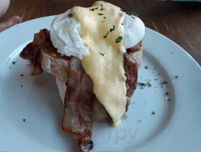 The Purple Weka Cafe