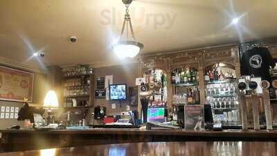 Bailies Bar And Restaurant