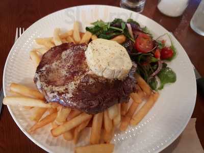 Bailies Bar And Restaurant