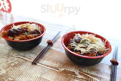 Aki Sushi & Japanese Cafe