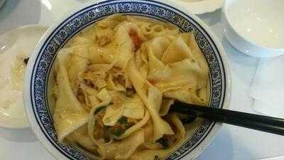 Lu Linju Xi' An Restaurant