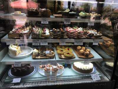 Chez Simo Cafe & Bistro