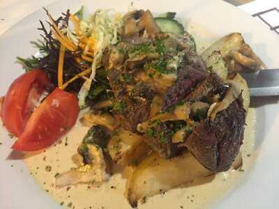 Di Mare Restaurant & Cafe