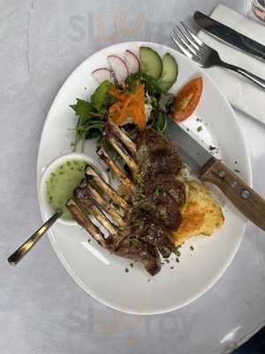 Di Mare Restaurant & Cafe