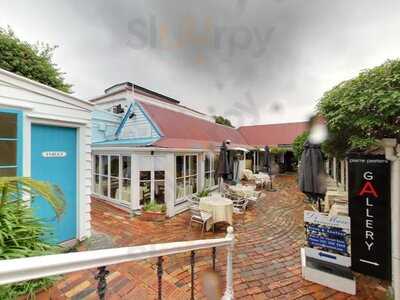 Di Mare Restaurant & Cafe