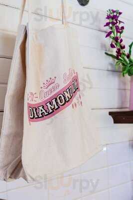 Queen Sally's Diamond Deli