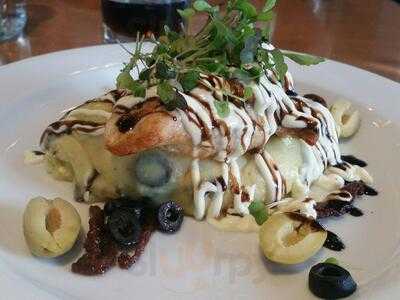 Princes On Dowling Street Restaurant And Bar