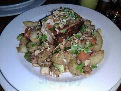 Princes On Dowling Street Restaurant And Bar