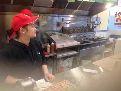 Avalon Noodle And Fastfood