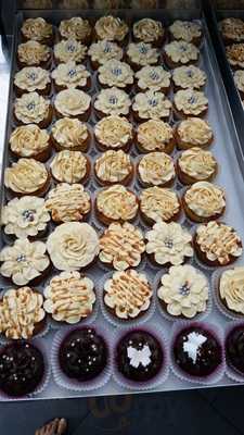 Sunshine Bakery & Cafe