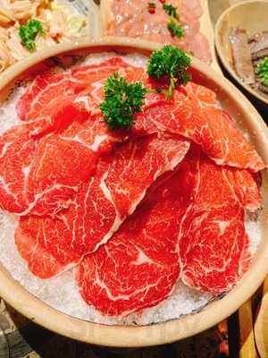 Xiao Long Kan Hotpot