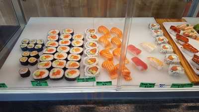 Donburi & No.1 Sushi