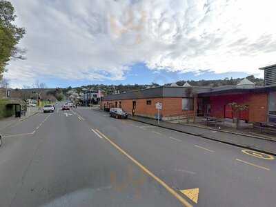 Garden Seat Cafe Lunch Bar