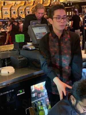 Andy's Burgers & Bar