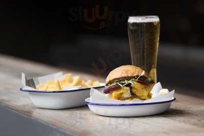 Andy's Burgers & Bar