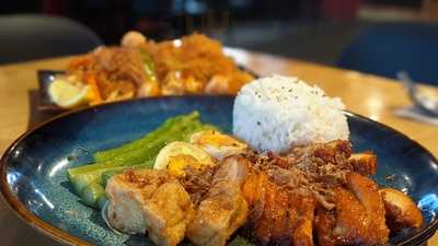 Zaffron Thai & Vietnamese Restaurant