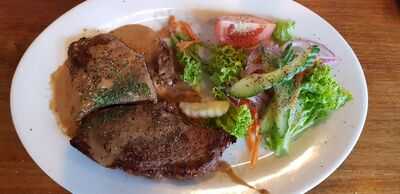 Breakers Cafe And Bar