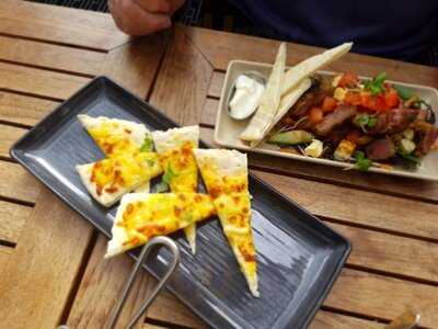 Sugarhorse Bar And Eatery