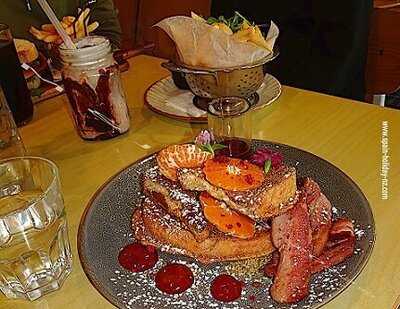 Matteblack Cafe & Catering