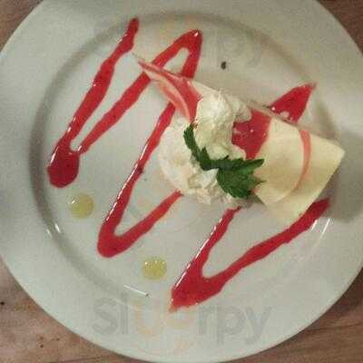 The Landing Restaurant & Bar