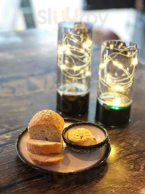 Johnny Barrs Auckland