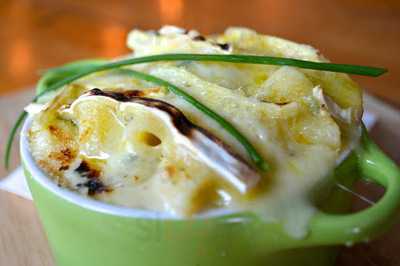 Johnny Barrs Auckland