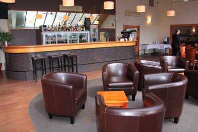 Hudson's Restaurant & Bar