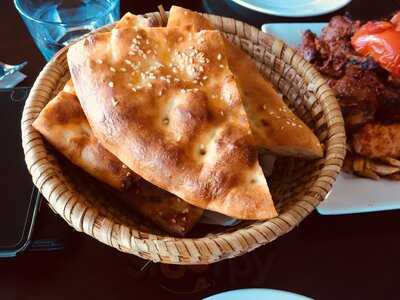 Paasha Cafe And Mezze Bar Glenfield