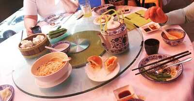 Pearl Garden Dim Sim Restaurant