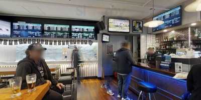 The Right Track Sports Cafe